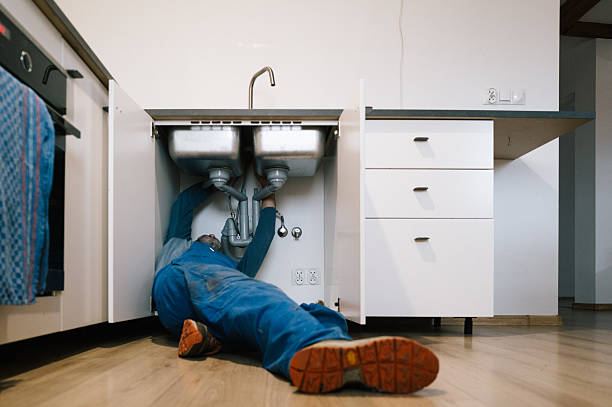 Professional Drain Cleaning technician working in Morning View, KY